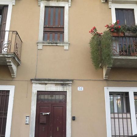 Apartment With Lovely Garden Verona Exterior photo